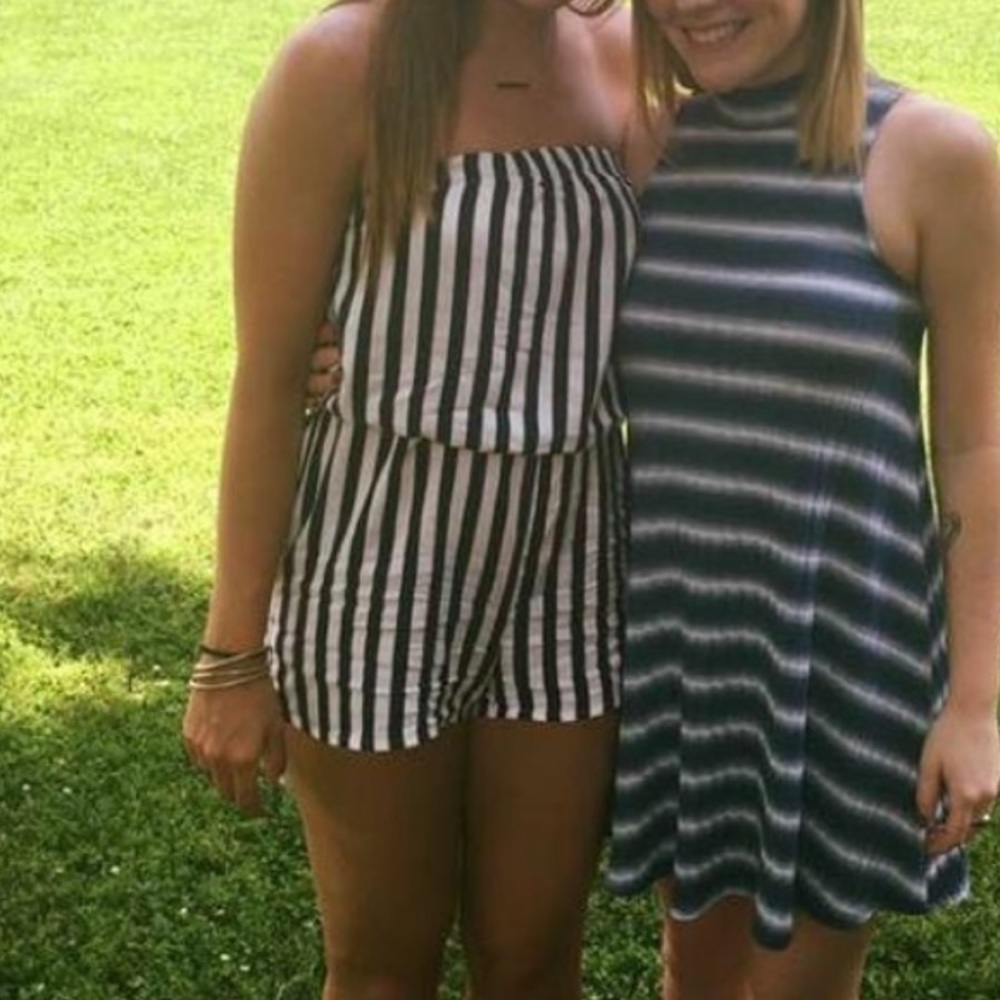 Strapless striped romper